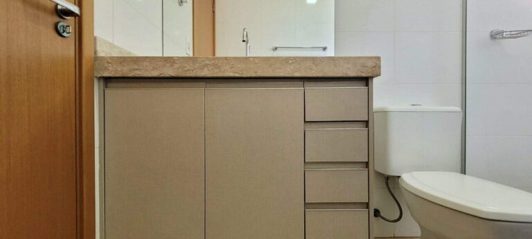 Apartamento para aluguel no Quinta da Primavera: Banheiro su te