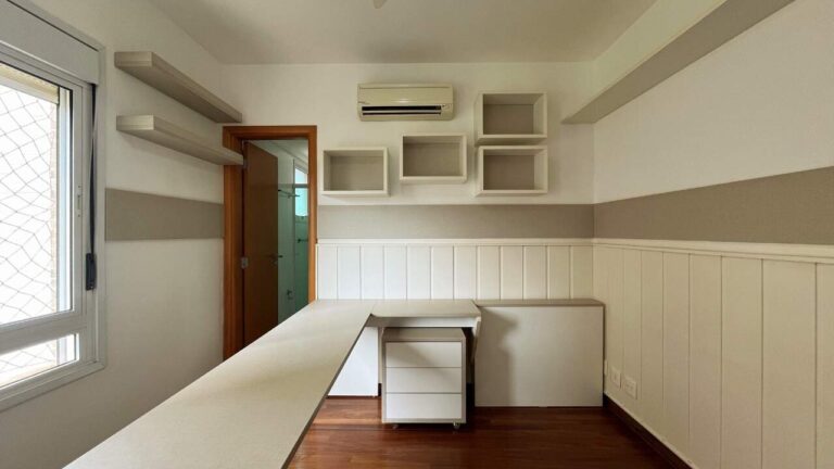 Apartamento para aluguel no Jardim Botânico: Su te 3