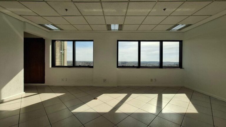 Sala Comercial para aluguel no Jardim Santa Ângela: