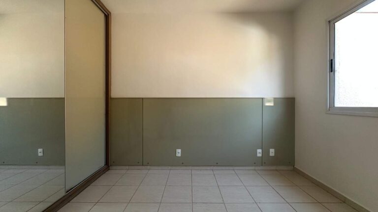 Casa em Condomínio para aluguel no Vila do Golfe: