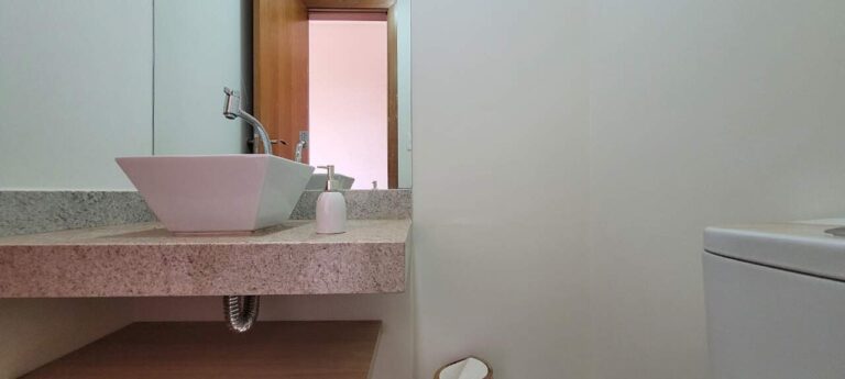 Apartamento para aluguel no Jardim Nova Aliança Sul: Lavabo