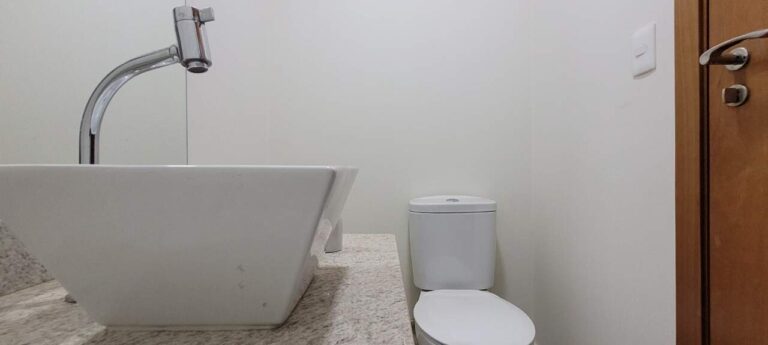 Apartamento para aluguel no Jardim Nova Aliança Sul: Lavabo