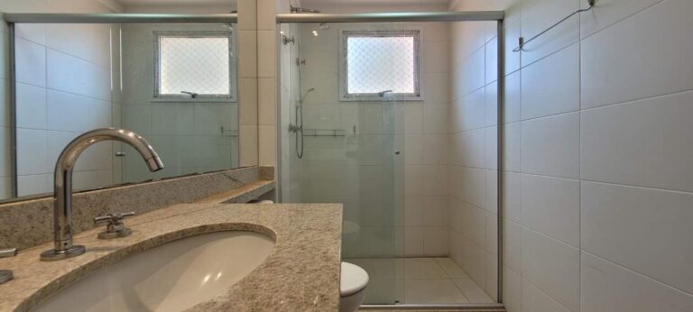 Apartamento para aluguel no Jardim Nova Aliança Sul: Banheiro social