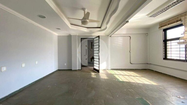 Prédio Comercial para aluguel no Vila Seixas: