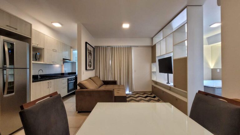 Apartamento para aluguel no Alto da Boa Vista: Sala