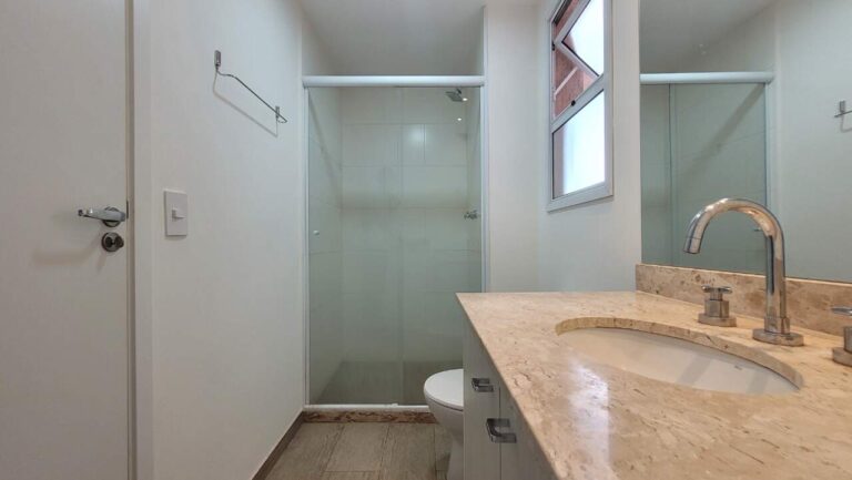 Apartamento para aluguel no Alto da Boa Vista: Su te