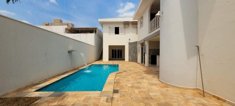 Casa à venda no Jardim Paulistano: Piscina