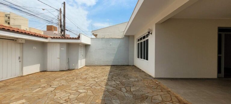 Casa à venda no Jardim Paulistano: Garagem