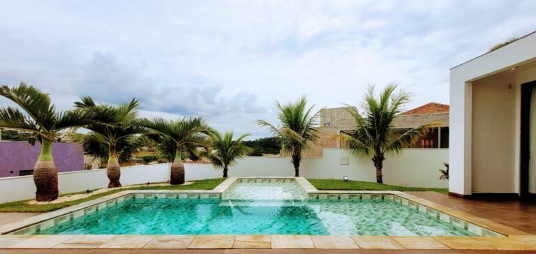Casa em Condomínio à venda no Residencial e Empresarial Alphaville: