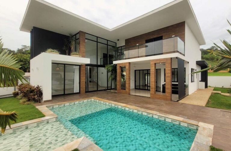 Casa em Condomínio à venda no Residencial e Empresarial Alphaville: