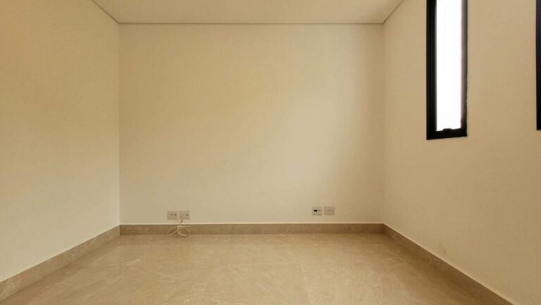 Casa em Condomínio à venda no Residencial e Empresarial Alphaville: