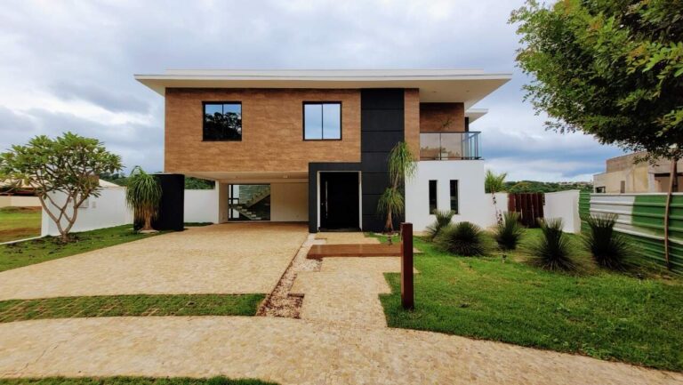 Casa em Condomínio à venda no Residencial e Empresarial Alphaville: