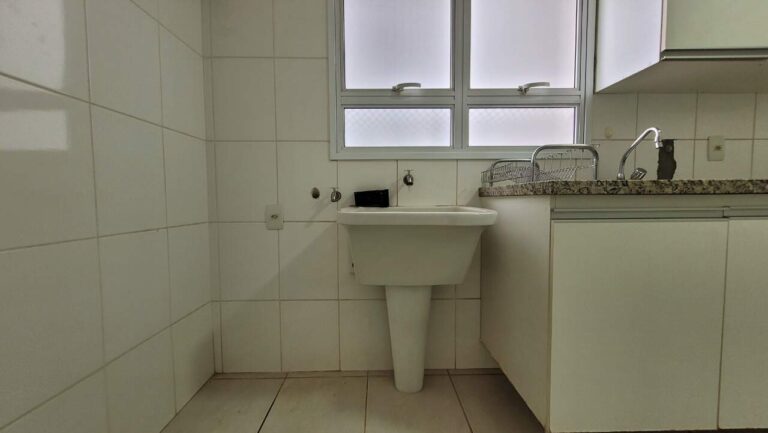 Apartamento para aluguel no Jardim Nova Aliança Sul: rea de servi o