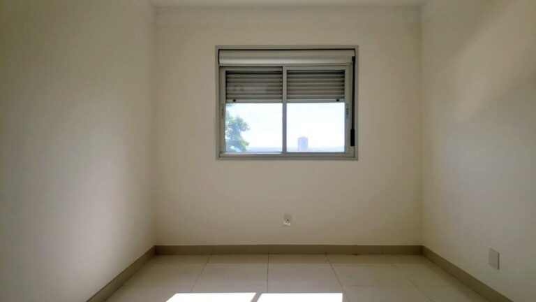 Apartamento à venda no Jardim Botânico: Su te 3