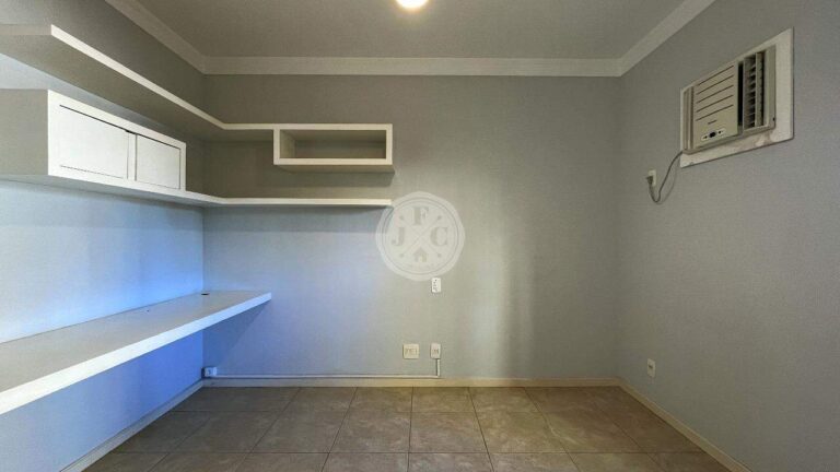Apartamento à venda no Jardim Irajá: