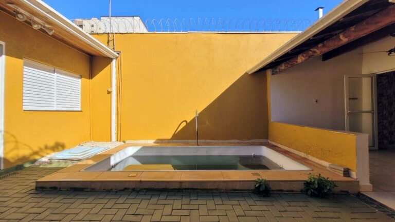 Casa para aluguel no Santa Cruz do José Jacques: