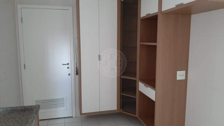 Apartamento para aluguel no Vila do Golfe: