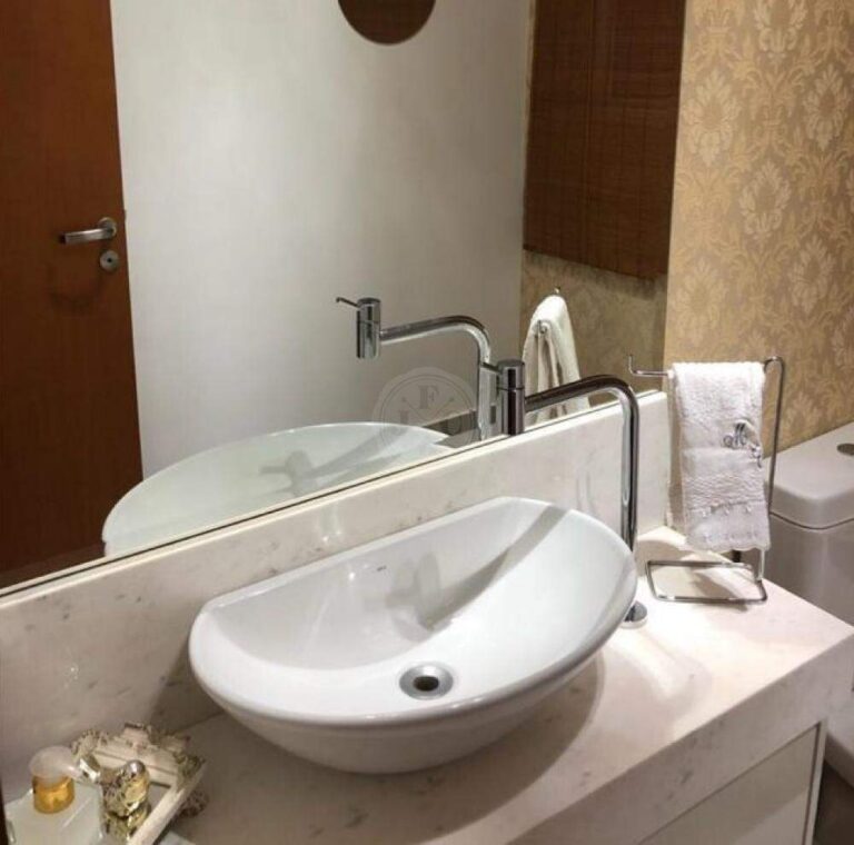 Casa em Condomínio à venda no Jardim Sul: