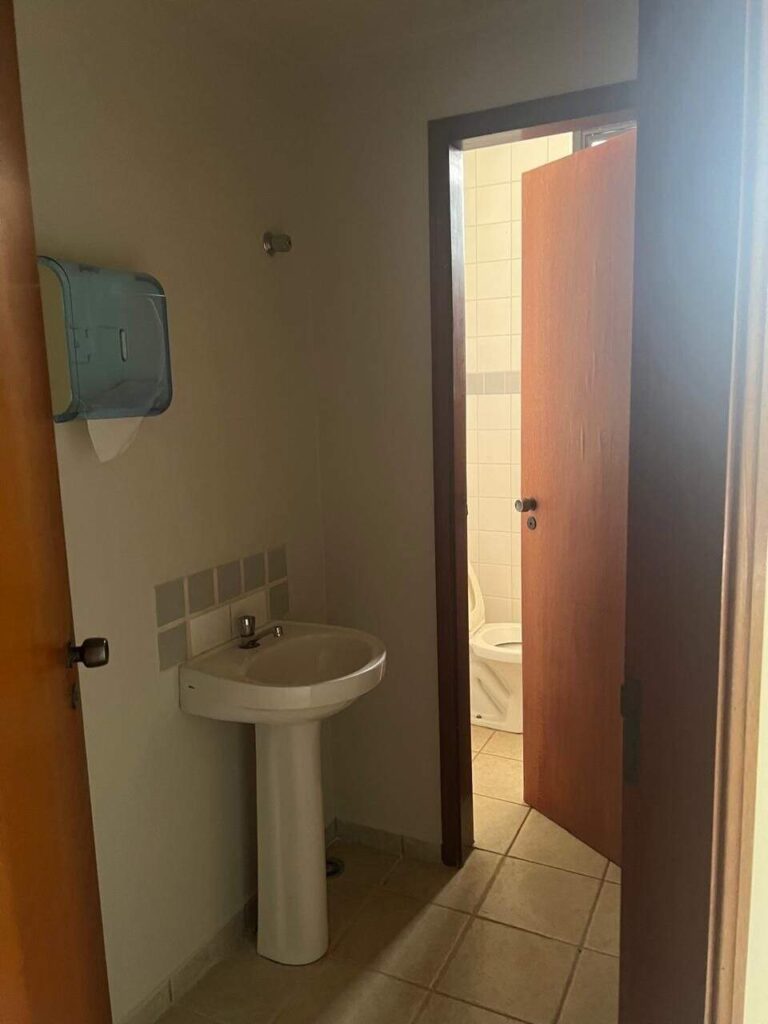 Sala Comercial para aluguel no Nova Ribeirânia: