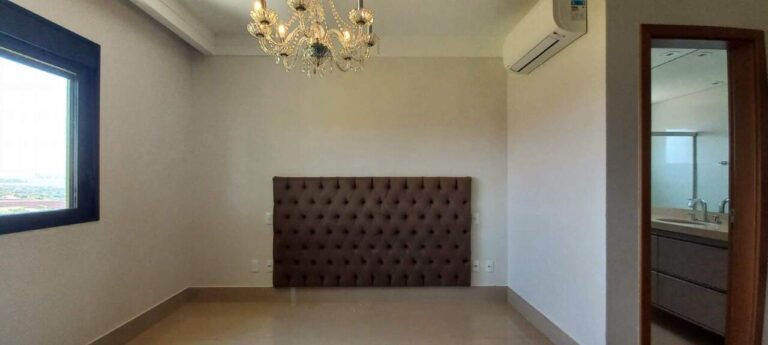 Apartamento à venda no Residencial Alto do Ipê: Su te 1