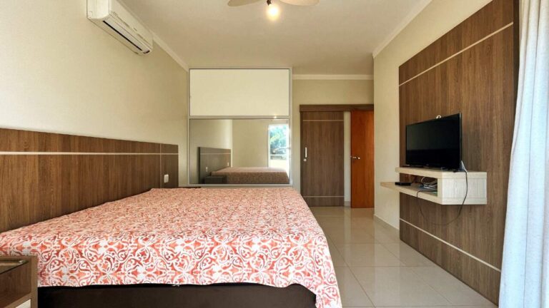 Casa em Condomínio à venda no Condomínio Arara Azul: su te principal
