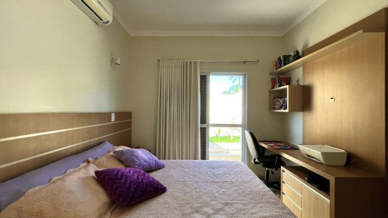 Casa em Condomínio à venda no Condomínio Arara Azul: su te 2
