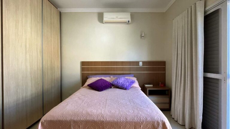 Casa em Condomínio à venda no Condomínio Arara Azul: su te 2