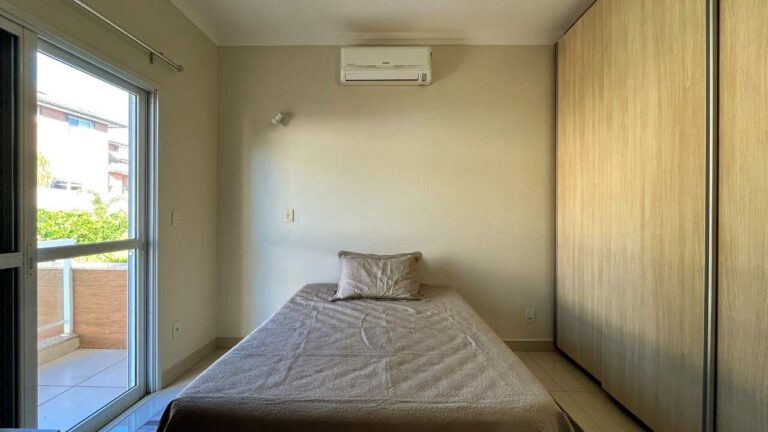 Casa em Condomínio à venda no Condomínio Arara Azul: su te 3