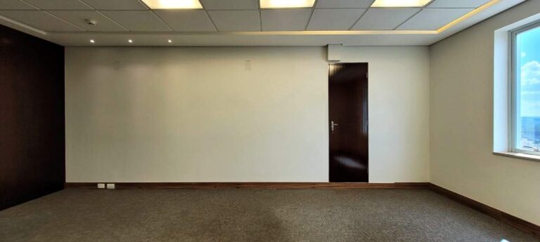 Sala Comercial para aluguel no Jardim Santa Ângela: Recep  o