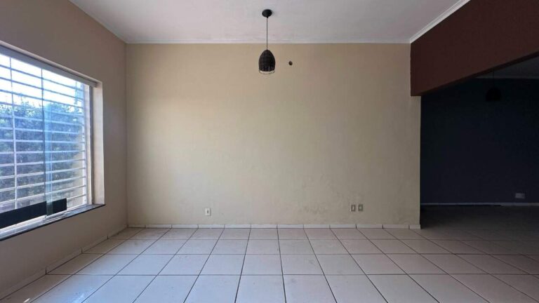 Casa Comercial à venda no Jardim Sumaré: Sal o principal