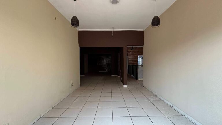 Casa Comercial à venda no Jardim Sumaré: Sal o principal