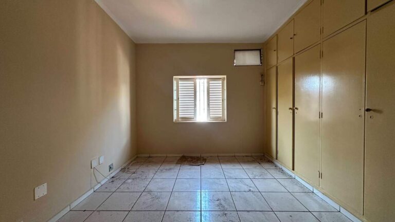 Casa Comercial à venda no Jardim Sumaré: Dormit rio 1