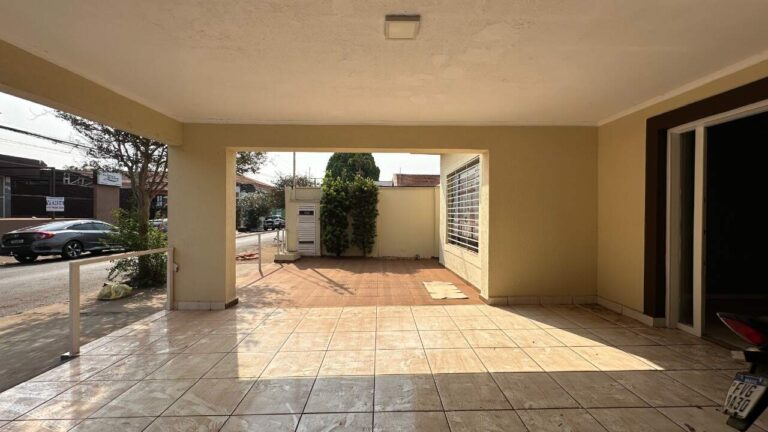 Casa Comercial à venda no Jardim Sumaré: Fachada