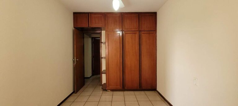 Apartamento para aluguel no Iguatemi: Dormitorio 2