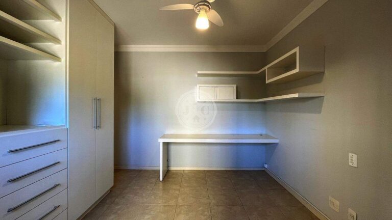 Apartamento à venda no Jardim Irajá: