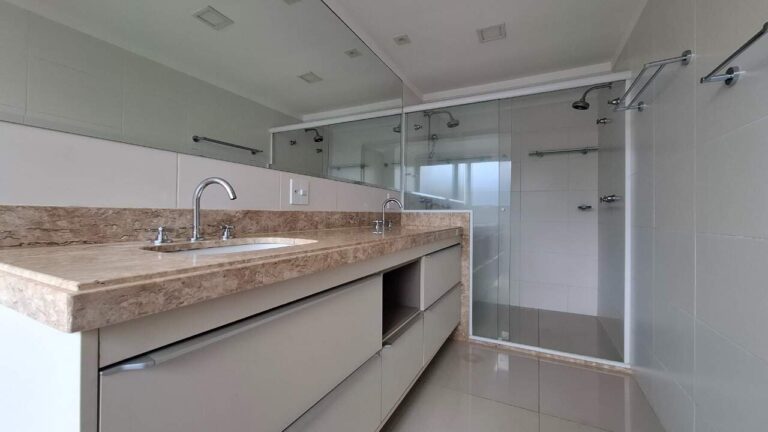 Apartamento para aluguel no Jardim Botânico: