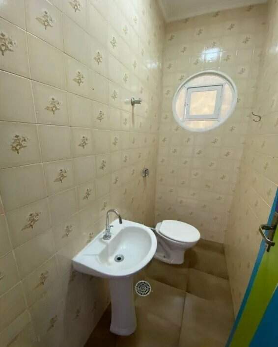 Casa Comercial para aluguel no Jardim Irajá:
