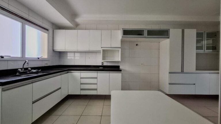 Apartamento para aluguel no Jardim Botânico: