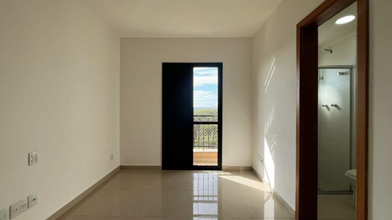 Apartamento à venda no Jardim Botânico: Su te 1