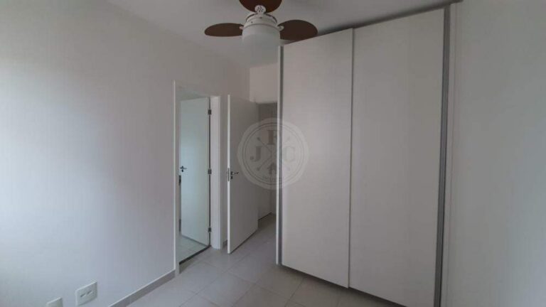 Apartamento à venda no Vila do Golfe: