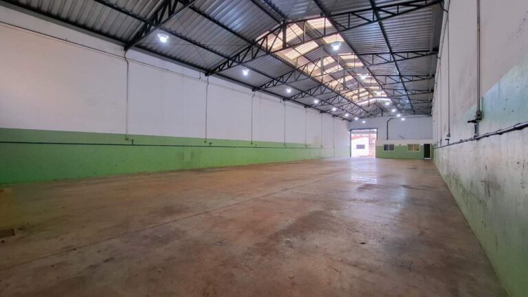Galpão para aluguel no Vila Carvalho: