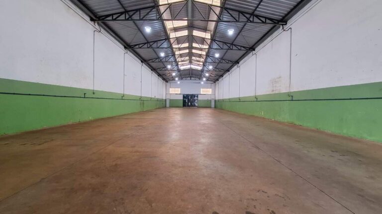 Galpão para aluguel no Vila Carvalho: