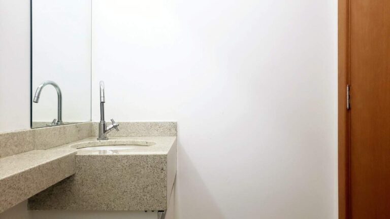 Apartamento para aluguel no Ribeirânia: Lavabo