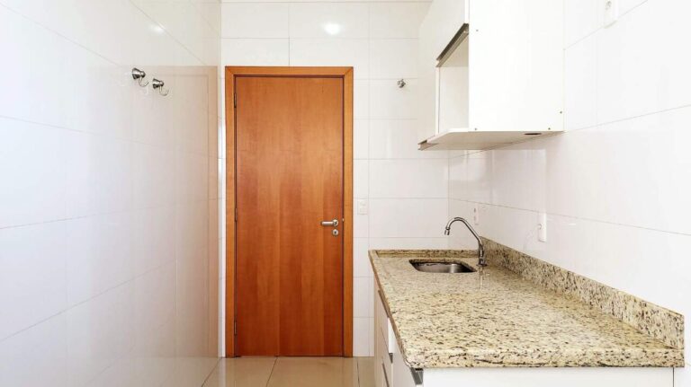 Apartamento para aluguel no Ribeirânia: Cozinha