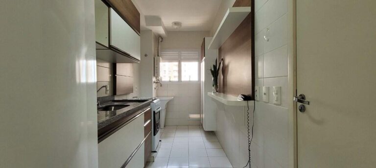 Apartamento para aluguel no Vila do Golfe: banheiro social