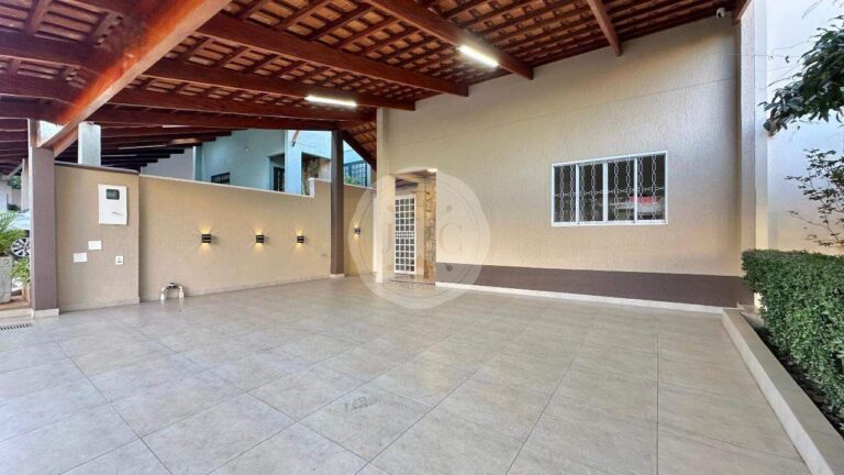 Casa em Condomínio para aluguel no City Ribeirão: