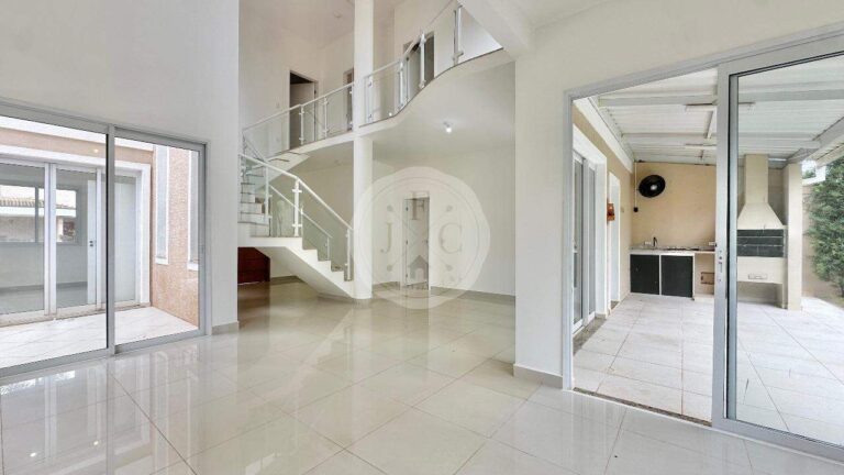 Casa em Condomínio para aluguel no Vila do Golfe: