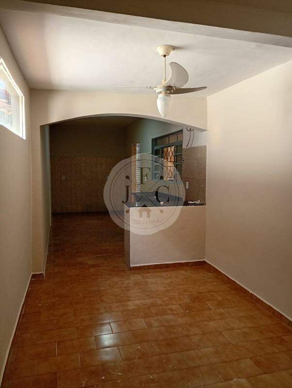 Casa à venda no Geraldo Correia de Carvalho: