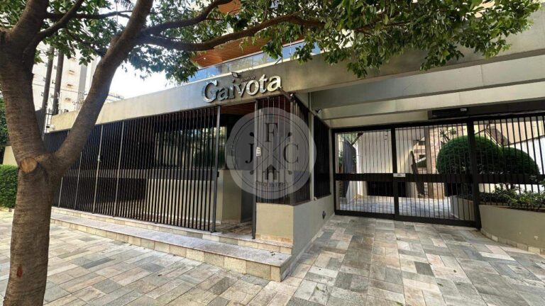 Apartamento à venda no Centro: