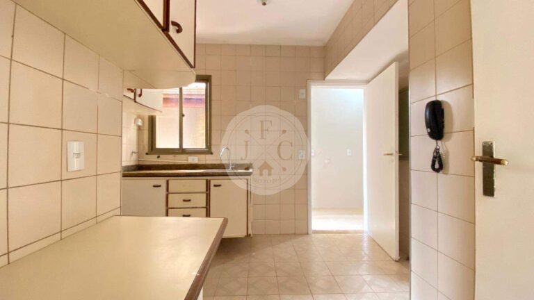 Apartamento à venda no Centro: